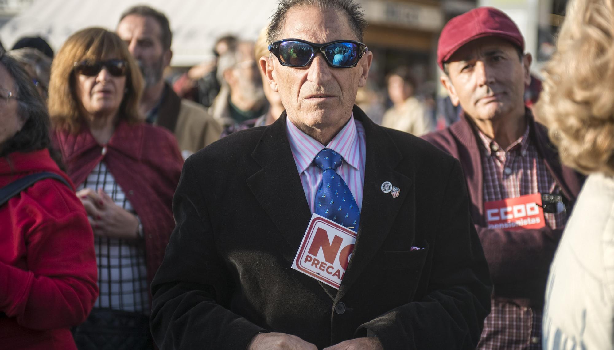 Las columnas de pensionistas llegadas del sur y el norte llegan a la Puerta del Sol - 7